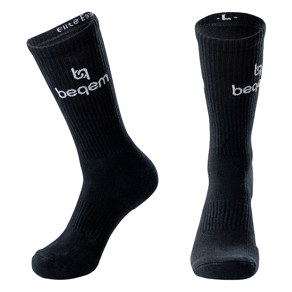 Beqem schwarze Socken aus ägyptischer Baumwolle – weich, langlebig & atmungsaktiv. Perfekt für Arbeitsschuhe & sportlichen Komfort.