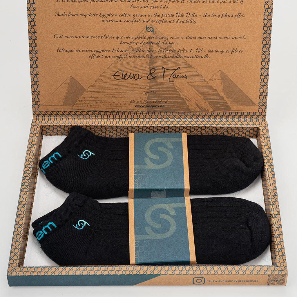 Beqem Sneaker-Socken in Schwarz aus ägyptischer Baumwolle – extra weich, langlebig & atmungsaktiv. Perfekte Passform & hoher Tragekomfort.