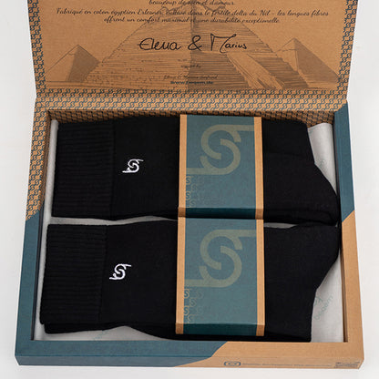 BSSEB1SB0202001, BSSEB1MB0202001, BSSEB1LB0202001, Beqem schwarze Crew-Socken aus feiner ägyptischer Giza-Baumwolle – luxuriös, langlebig & extra weich. Hochwertige Socken stilvoll verpackt.