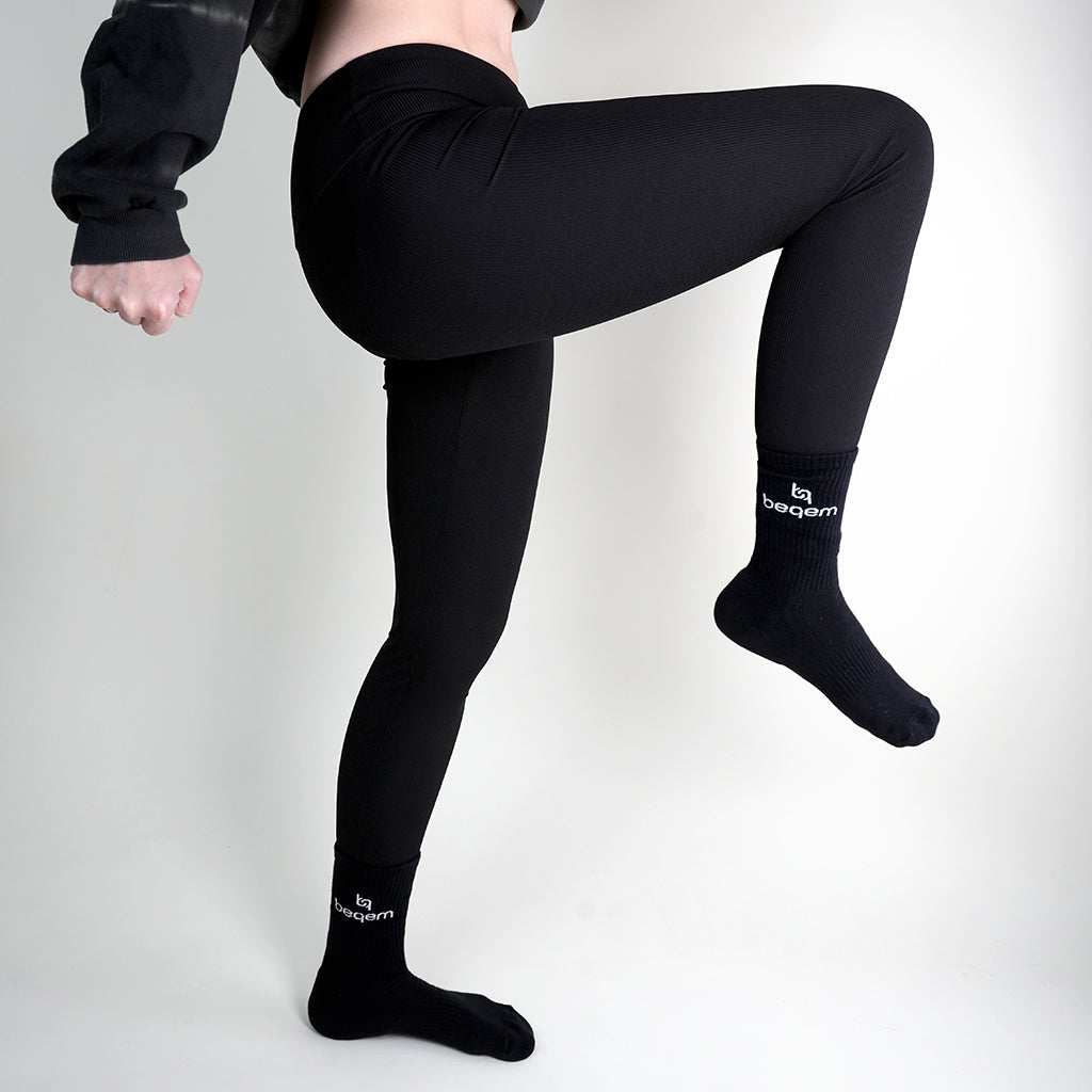 BSSET1SB0102001, BSSET1MB0102001, BSSET1LB0102001, Beqem schwarze Socken aus ägyptischer Baumwolle – weich, atmungsaktiv & langlebig. Perfekt für Damen, Sport & den Alltag.