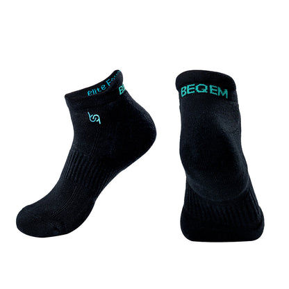 Beqem Sneaker-Socken aus ägyptischer Baumwolle – schwarz, atmungsaktiv & bequem. Perfekte Passform & langlebige Qualität.