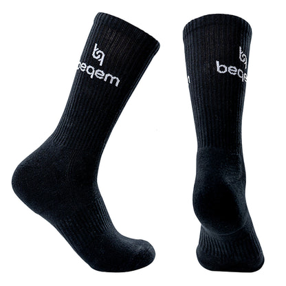 Beqem schwarze Socken aus ägyptischer Baumwolle – weich, strapazierfähig & atmungsaktiv. Ideal für Arbeitsschuhe & den Alltag